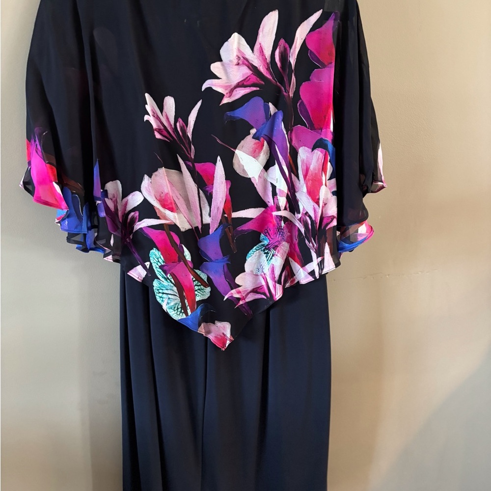 Frank Lyman dress, size 16, black with various shades of pink flowers - Picture 3 of 3